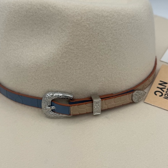 NWT Madden NYC Cream Wide Brim Felt Western Cowboy Cowgirl Hat with Hat Band - Picture 2 of 10